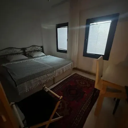 Zeus Oezel Isitmali Havuzlu Villa Bodrum